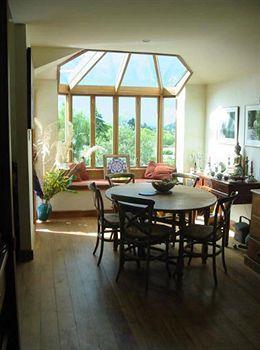 Guest house Joya Garden & Nelson