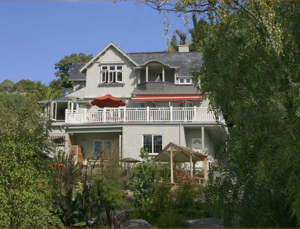 Joya Garden & Guest house